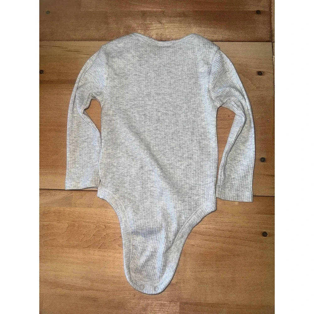 Old Navy Baby Ribbed Long Sleeve Bodysuit‎ Gray 12 18 Months